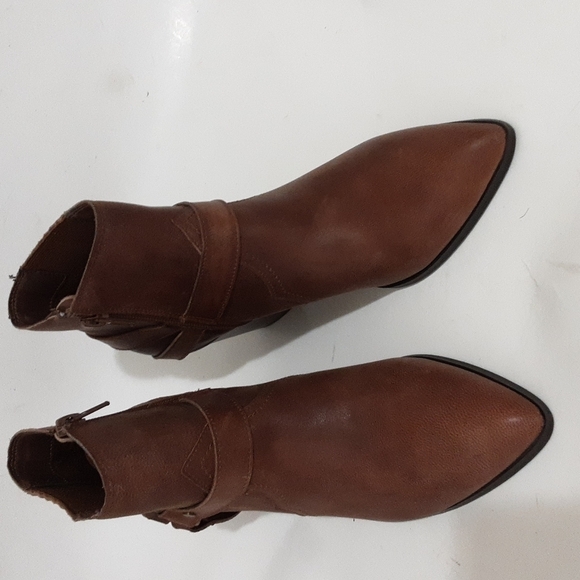 Bella Vita Women's Bronx Western  festival leather ankle Boots  7.5M rodeo Y2K - Picture 12 of 13